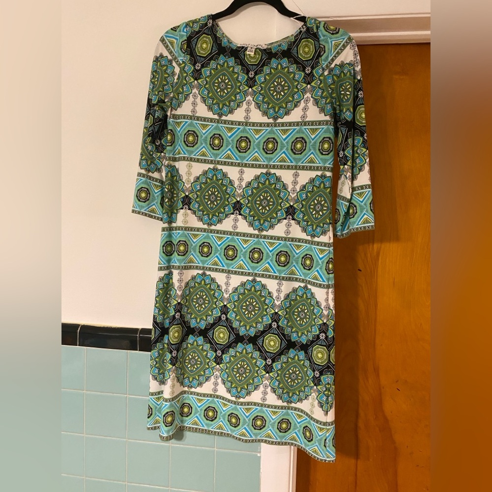 Maggy London 3/4 sleeve sheath dress